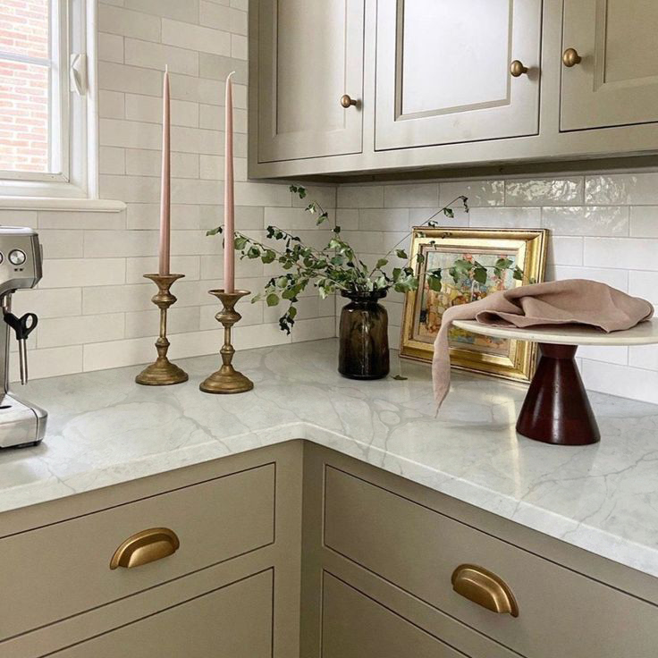 5055 Diana Extra Calacatta Quartz White Stone