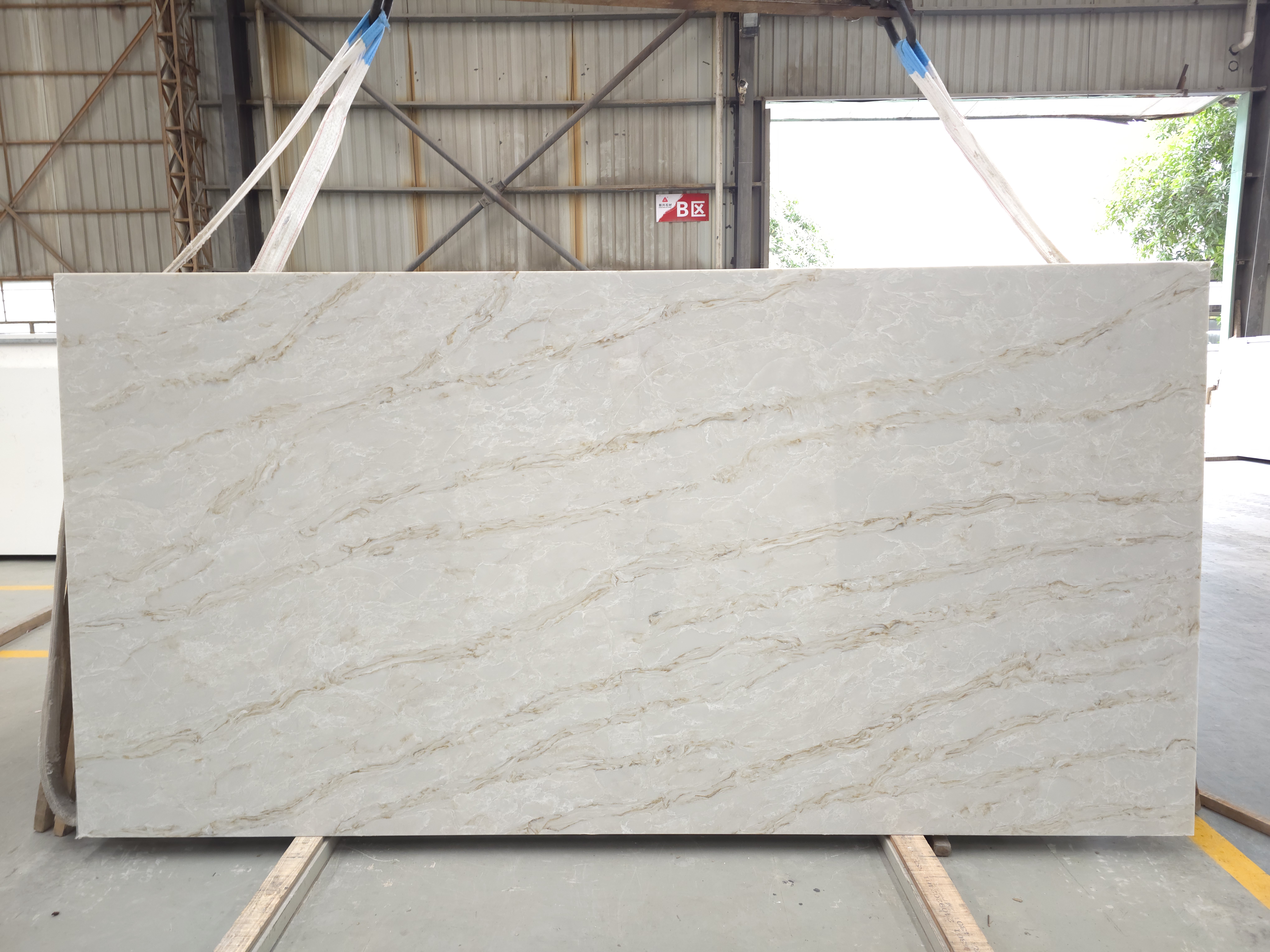  Quartz Slabs